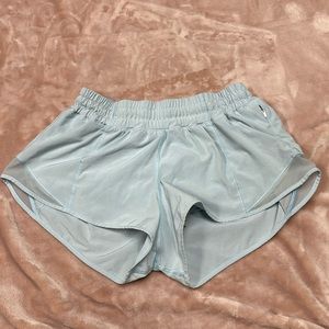 Lululemon hotty hot shorts 2.5 inseam